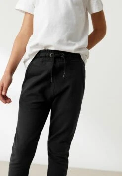 Next JoggersPantaloni SportiviBlack Bambini Pantaloni NX323B187-Q11 -DeFacto Italia 2025 034af0caef964ba8881855a7701d4c02