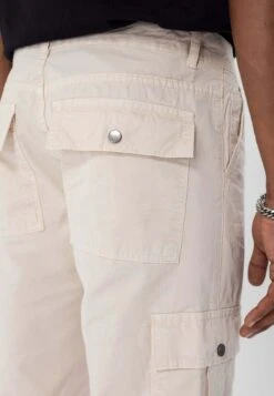 Shorts Di JeansBeige Uomo Jeans D8522F001-B11 -DeFacto Italia 2025 08f127a1b7a248f498608ca65a8d7f54