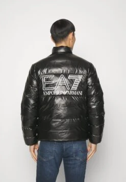 EA7 Emporio Armani Giacca InvernaleNero Uomo Giacche EA722T04N-Q11 -DeFacto Italia 2025 0abc2c34500a4561b0ee521021d7c81e