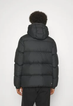 Colmar Originals Mens Jacket - Piumino - Black 15 Colmar Originals Mens Jacket - Piumino - Black -DeFacto Italia 2025 0bd0c5b1d49348f099c3a2f42f6718e2
