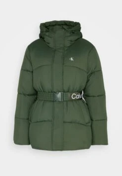 Calvin Klein Jeans Logo Belt Short PufferCappotto InvernaleThyme Donna Cappotti C1821U06E-N11 12 Calvin Klein Jeans Logo Belt Short PufferCappotto InvernaleThyme Donna Cappotti C1821U06E-N11 -DeFacto Italia 2025 2332923a4f0d457693c8be2f3319c8d9