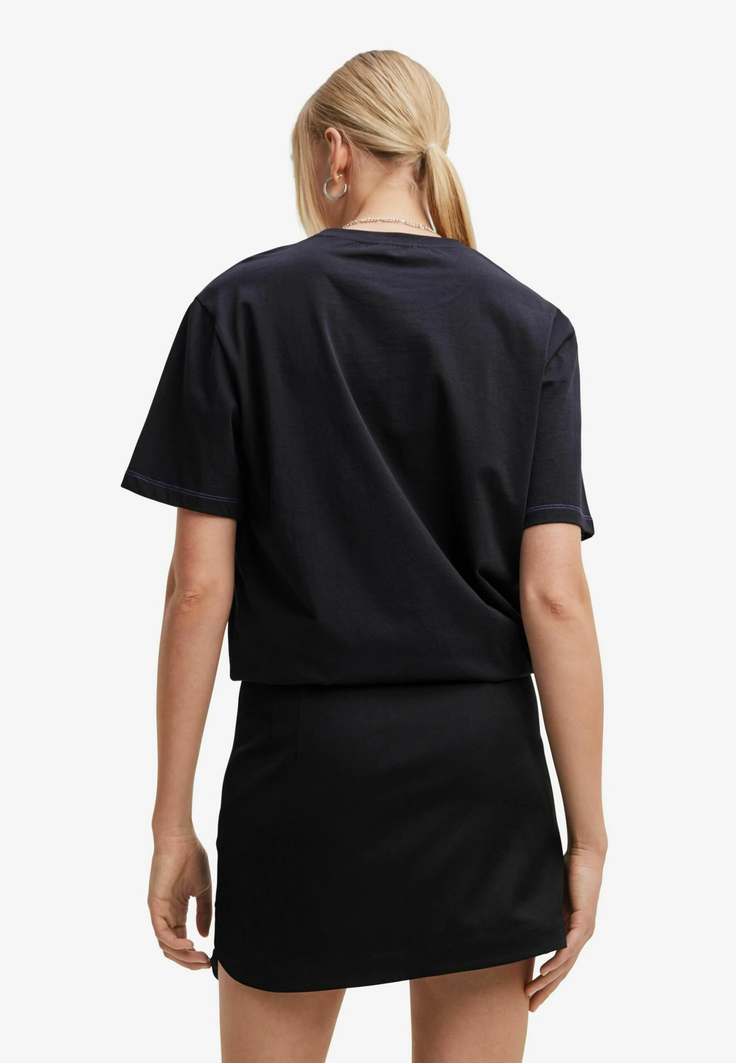 Desigual Mickey Mouse - T-Shirt Con Stampa - Black 5 Desigual Mickey Mouse - T-Shirt Con Stampa - Black - immagine 3