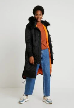 Alpha Industries Long FishtailParkaBlack Donna Cappotti AL521U00E-Q11