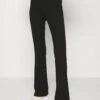 COTTON ON Pull On Flare PantPantaloni SportiviBlack Donna Pantaloni C1Q21A014-Q11 -DeFacto Italia 2025 2f5b8ac639d847f49cfab8b72fcde838