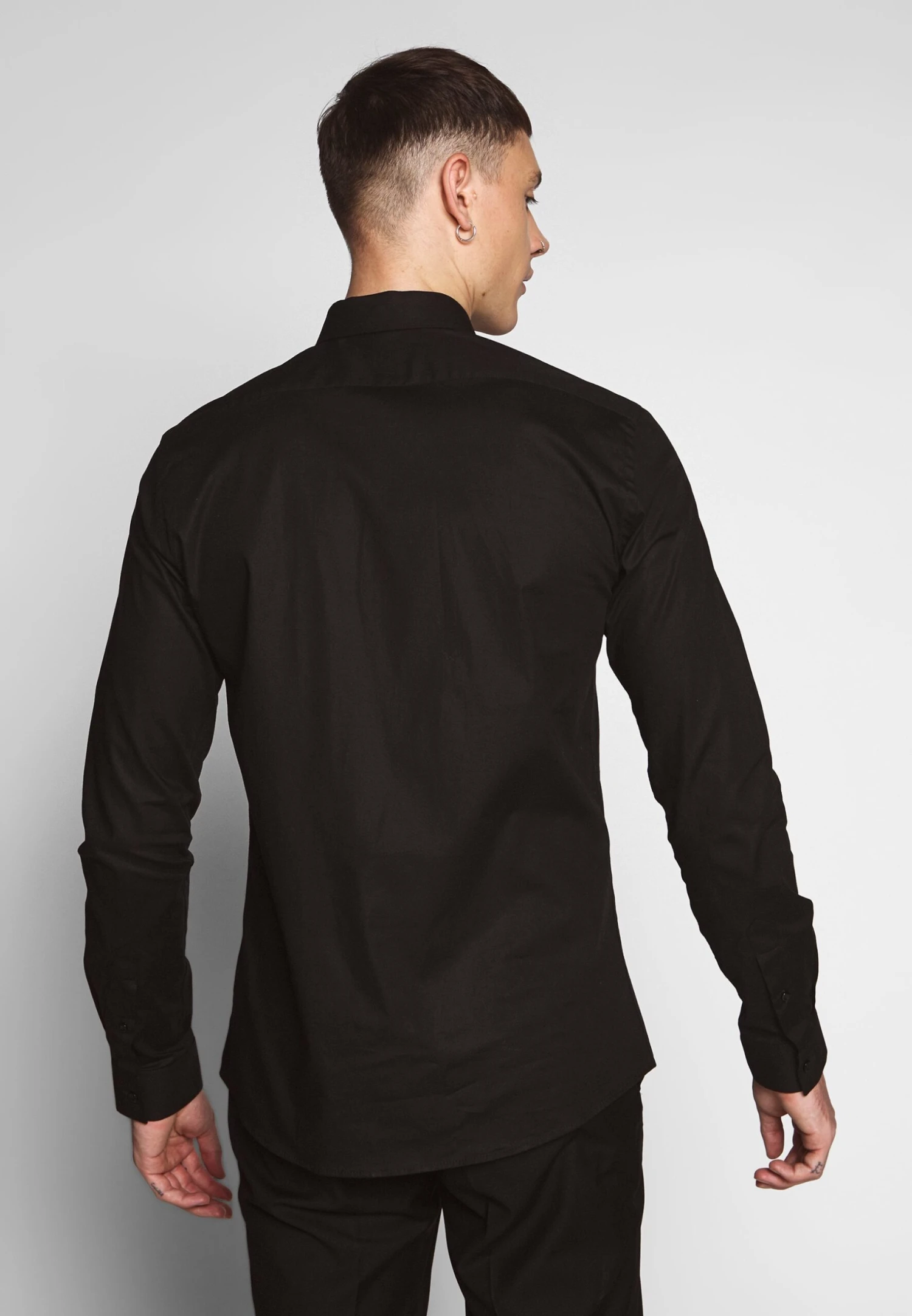 FormCamiciaBlack Uomo Camicie TWC22D01I-Q11 5 FormCamiciaBlack Uomo Camicie TWC22D01I-Q11 - immagine 3