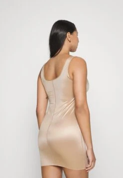 Marks & Spencer Intimo ModellanteRose Quartz Donna Intimo QM481C02H-J11 -DeFacto Italia 2025 46ce8eea223b4ebf8f3ee70abb374b68