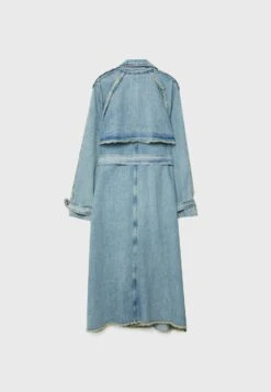 Stradivarius FrayedTrenchDirty Denim Donna Cappotti STH21U0JU-K11 -DeFacto Italia 2025 4777028074e740f7900fb6eff272db95