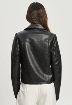 Tussah Courtney Giacca In SimilpelleBlack Donna Giacche E Blazer TUQ21U001-Q11 -DeFacto Italia 2025 56a6c6765c794515a745e67d6c8da27f