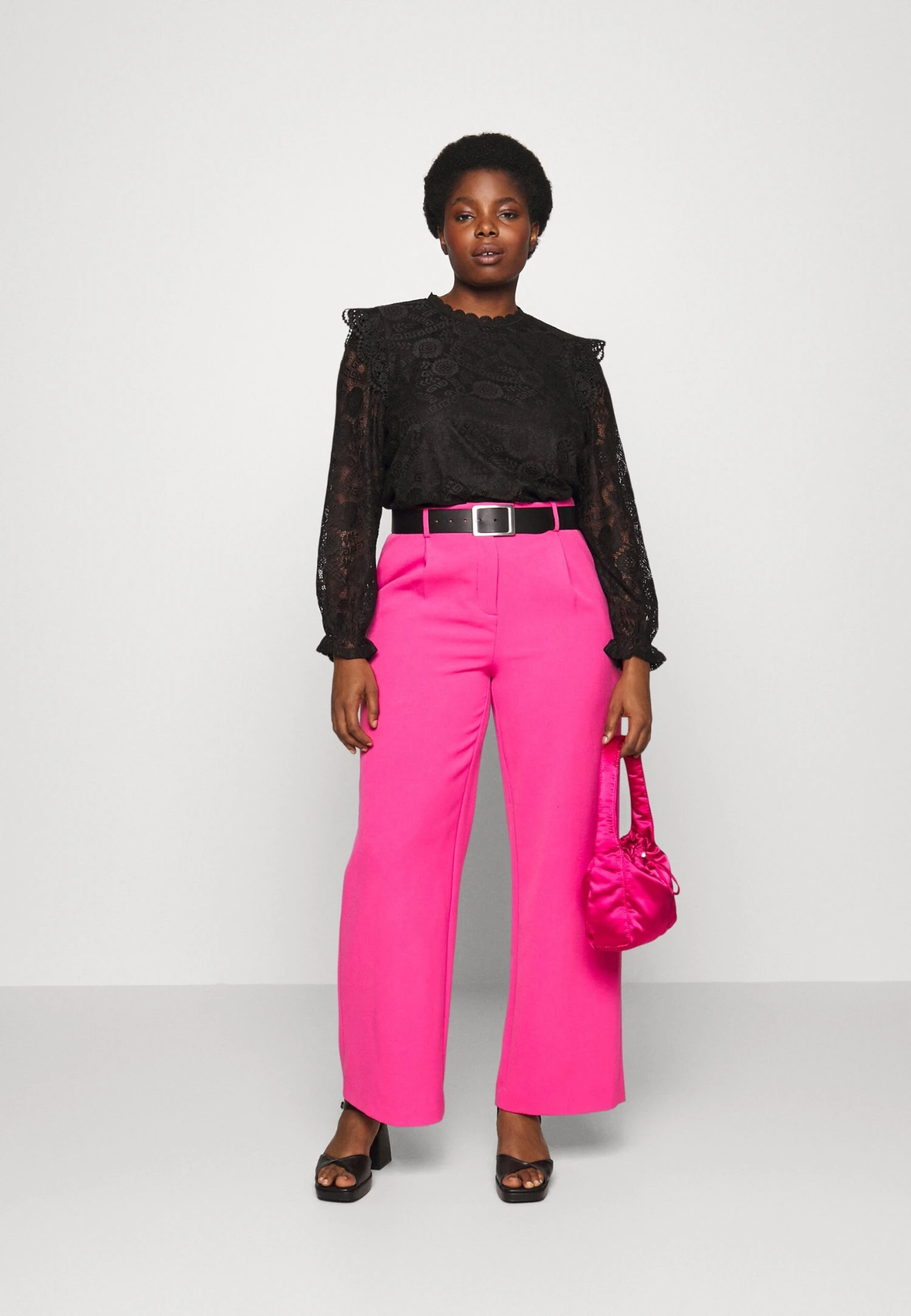 Pcolline - Maglietta A Manica Lunga - Black 4 Pcolline - Maglietta A Manica Lunga - Black - immagine 2