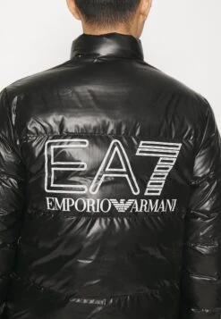 EA7 Emporio Armani Giacca InvernaleNero Uomo Giacche EA722T04N-Q11 -DeFacto Italia 2025 8079e0e6594349e292f4de889b1d110c