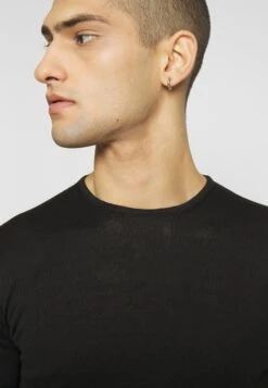 CASUAL FRIDAY Cfkent Merino Crew Neck KnitMaglioneBlack Uomo Maglieria C1A22Q00H-Q11 -DeFacto Italia 2025 82e46aed04814efb86d29cecbc45c664