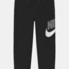 Nike Sportswear Club UnisexPantaloni SportiviBlack Bambini Pantaloni NI126B01L-Q13 -DeFacto Italia 2025 8c93708703664765a94b8288c56dd32b