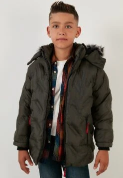 LELA Regular FitGiacca InvernaleDark Khaki Bambini Abbigliamento Outwear L6S24L00G-N11 -DeFacto Italia 2025 90ae98c11a5b42d5b54c76b7d2d7d752