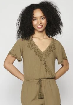 Koroshi Short SleeveTuta JumpsuitKaki Khaki Donna Tute Jumpsuit KOL21T00B-N11 13 Koroshi Short SleeveTuta JumpsuitKaki Khaki Donna Tute Jumpsuit KOL21T00B-N11 -DeFacto Italia 2025 956012f6c7724e7ea6cebb38e7620e58