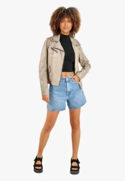 Oakwood Clips 6Giacca Di PelleBeige Donna Giacche E Blazer OA121U0G9-B11 -DeFacto Italia 2025 a6bfdccace374a6e8a9b569292105444