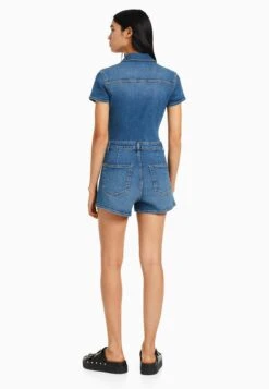 BERSHKA ZipTuta JumpsuitLight Blue Denim Donna Tute Jumpsuit BEJ21T0AY-K11 -DeFacto Italia 2025 aa53eb802d1a4fb698e1d715af5bc82d