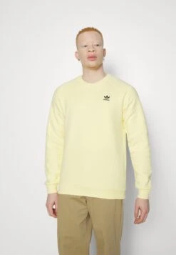 Adidas Originals Essential CrewFelpaAlmost Yellow Uomo Maglieria E Felpe AD122S0OQ-E11 -DeFacto Italia 2025 b709bc7cdce84f61ac9fff251e505efa