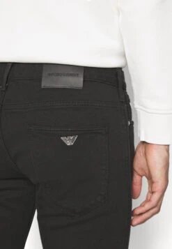 Emporio Armani Pockets PantPantaloniNero Uomo Pantaloni EA822G060-Q11 -DeFacto Italia 2025 b732e81d7e3646e3b05d796ac9bec00c