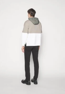 Emporio Armani Pockets PantPantaloniNero Uomo Pantaloni EA822G060-Q11 -DeFacto Italia 2025 cde9e4a9455c48f2bb47e74c5164a363