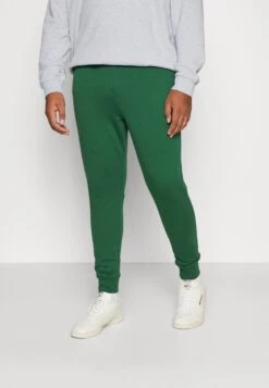 Lacoste Pantaloni SportiviVert Uomo Pantaloni Sportivi E Joggers LA222E02I-M11