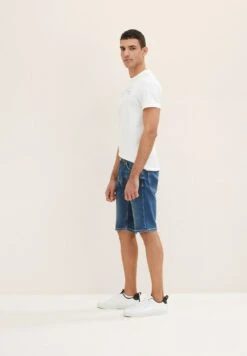 Tom Tailor JoshShorts Di JeansTinted Blue Denim Uomo Jeans TO222F0FQ-K11 20 Tom Tailor JoshShorts Di JeansTinted Blue Denim Uomo Jeans TO222F0FQ-K11 -DeFacto Italia 2025 e00abffe830e48e296876325f8bafc81