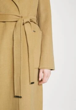 MICHAEL Michael Kors Belted Wrap Style Face CoatCappotto ClassicoCamel Donna Cappotti MK121U068-B11 -DeFacto Italia 2025 e247f58d8c4f422796abb36e58a18e75