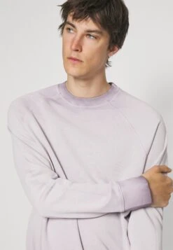 DRYKORN FlorenzFelpaPurple Uomo Maglieria E Felpe DR222S037-I11 -DeFacto Italia 2025 eaa10b7e30ac4a22a7079f39e624e118