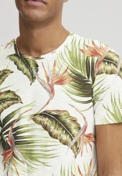 Blend BhtromasT-Shirt Con StampaSnow White Uomo T-shirt E Polo BL522O0FG-A11 -DeFacto Italia 2025 ec3aa868b85a42c8b6d76aabefb5039d