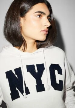 Felpa Con CappuccioCremewhite Donna Felpe CFI21J02D-A11 -DeFacto Italia 2025 ee27f7ec7ccd4824898405f7bae2df66