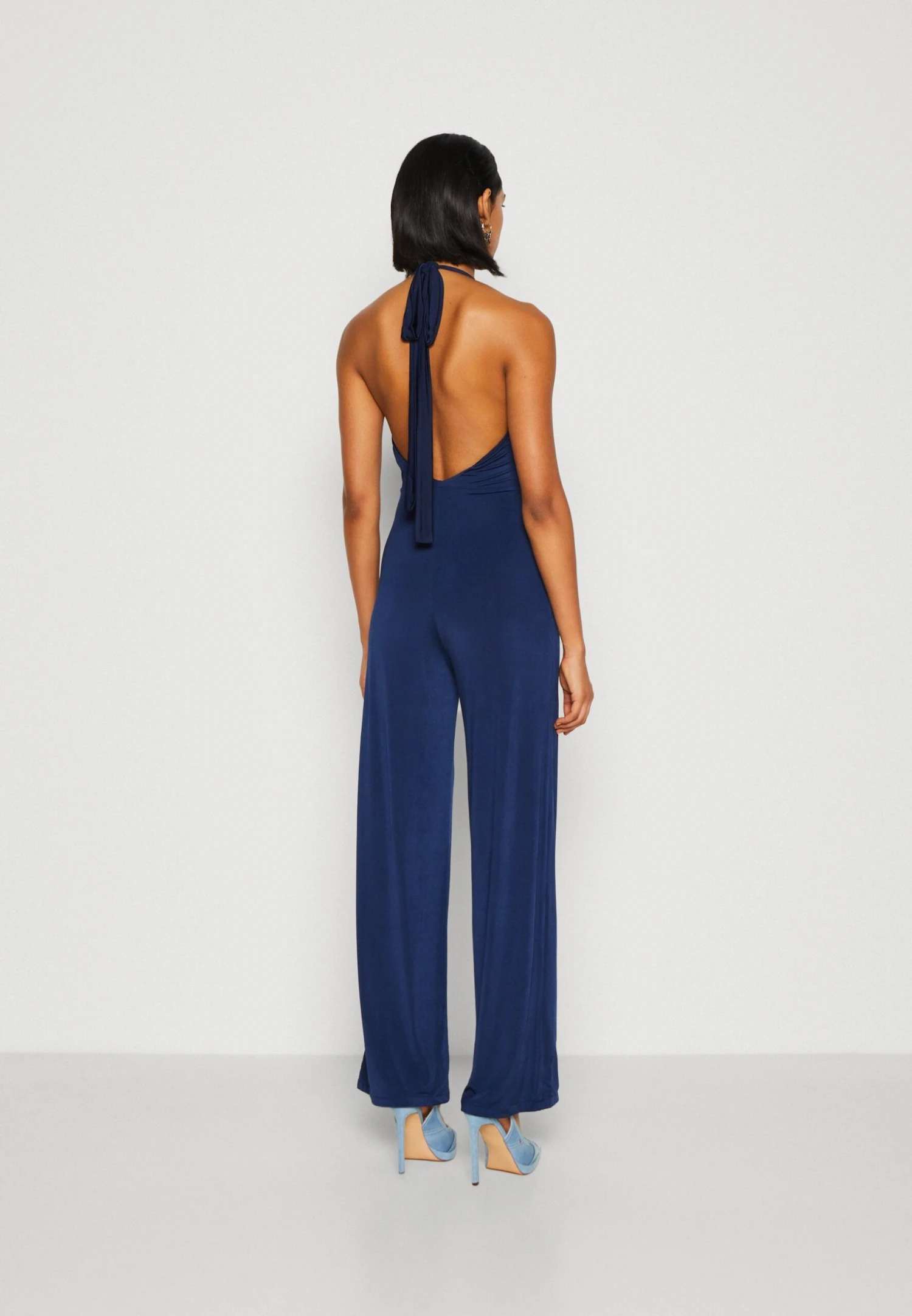Wal G Sadie Cut OutTuta JumpsuitNavy Blue Donna Tute Jumpsuit WG021T073-K11 5 Wal G Sadie Cut OutTuta JumpsuitNavy Blue Donna Tute Jumpsuit WG021T073-K11 - immagine 3