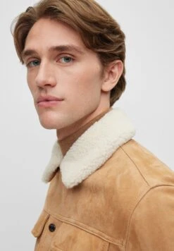 Boss MahdiGiacca Di PelleMedium Beige Uomo Giacche BB122T17C-B11 -DeFacto Italia 2025 fb4da52f26894391931cb97c5e193b91