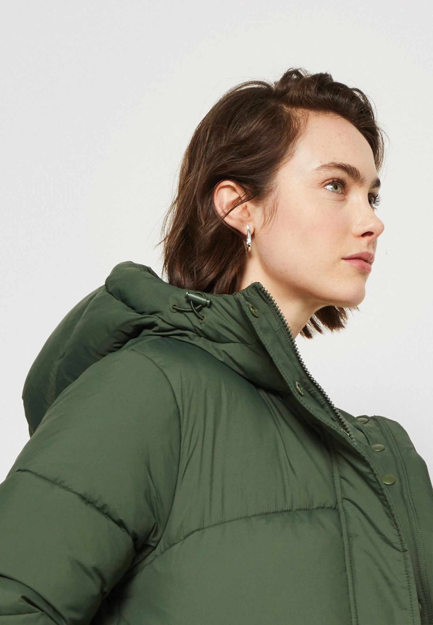 Calvin Klein Jeans Logo Belt Short PufferCappotto InvernaleThyme Donna Cappotti C1821U06E-N11 6 Calvin Klein Jeans Logo Belt Short PufferCappotto InvernaleThyme Donna Cappotti C1821U06E-N11 - immagine 4